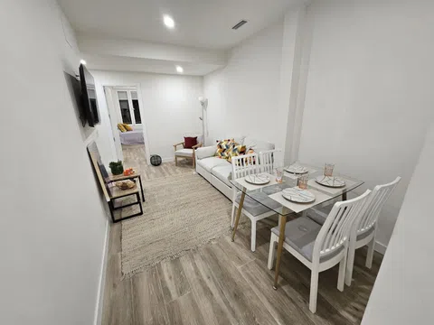 Flat in calle de Agustín Durán - Photo 2
