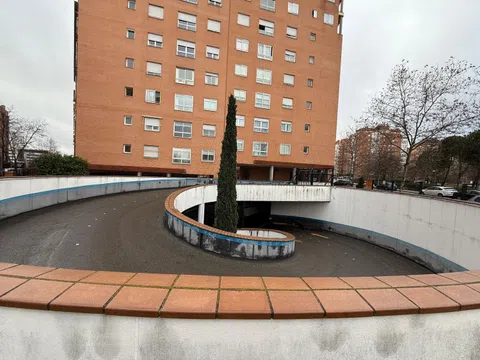 Flat in calle Ontanilla - Photo 3