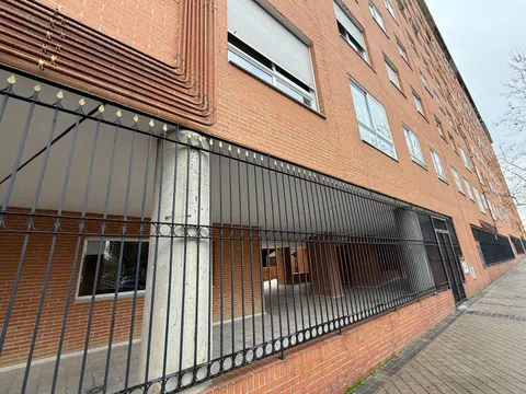 Flat in calle Ontanilla - Photo 7
