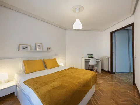 Flat in calle Alondra - Photo 10