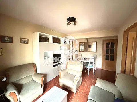 Flat in calle de San Secundino - Photo 1