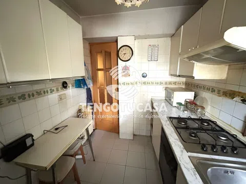 Flat in calle de San Secundino - Photo 4