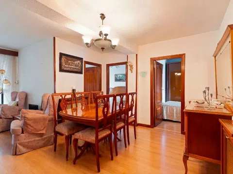 Flat in CL San Froilan - Photo 1
