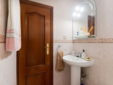 Flat in CL San Froilan - Photo 8