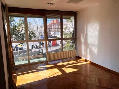 Flat - Photo 2