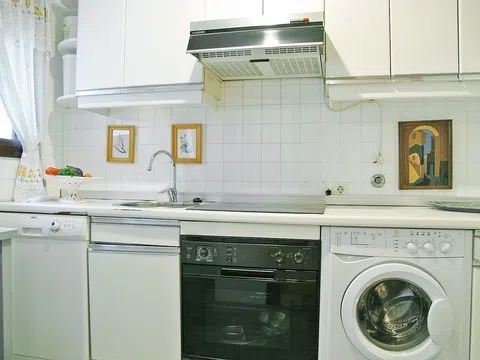 Flat in calle de los Reyes Magos, 21 - Photo 2