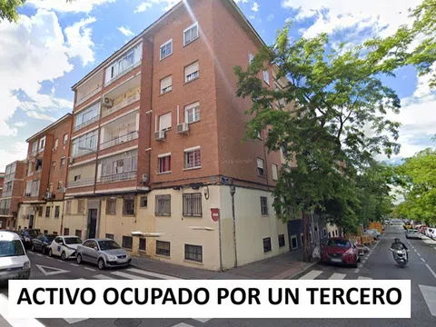 Flat in calle Ademuz - Photo 3