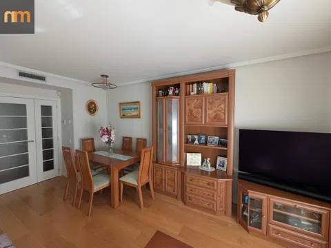 Flat in calle Estrella Denébola - Photo 2