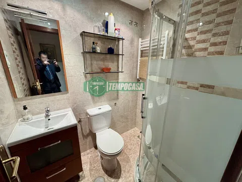 Flat in calle de La Silvina - Photo 19
