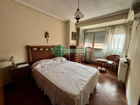 Flat in calle de La Silvina - Photo 10
