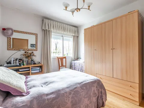 Flat in calle Arnedo - Photo 12