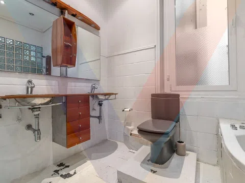 Flat in calle de Atocha - Photo 18