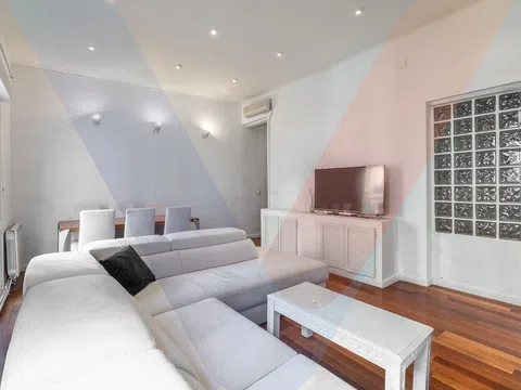 Flat in calle de Atocha - Photo 3