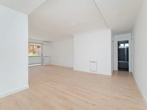 Flat in calle de la Condesa de Venadito - Photo 2
