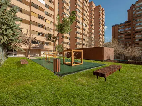 Flat in calle de la Condesa de Venadito - Photo 18