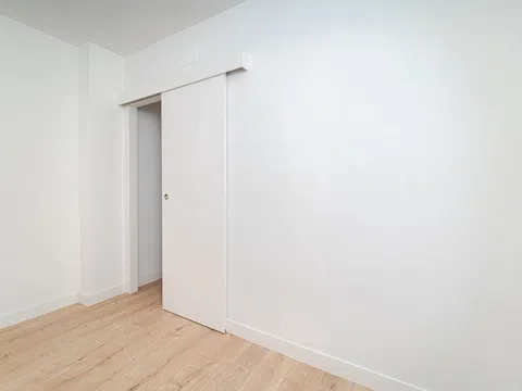 Flat in calle de la Condesa de Venadito - Photo 6