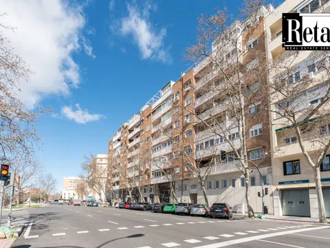 Flat in avenida de Pablo Iglesias, 22 - Photo 4