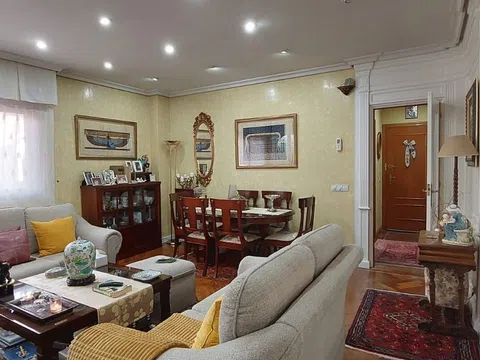 Flat in calle Francisco Guzmán, 11 - Photo 2