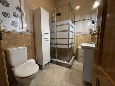 Flat in avenida de la Verbena de la Paloma - Photo 19