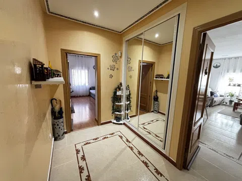 Flat in avenida de la Verbena de la Paloma - Photo 5