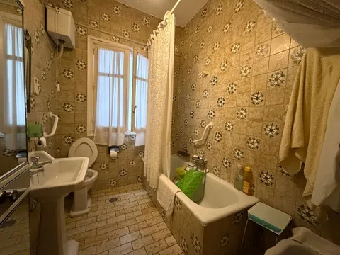 Flat in calle de Tomás Bretón - Photo 12