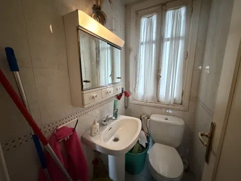 Flat in calle de Tomás Bretón - Photo 13