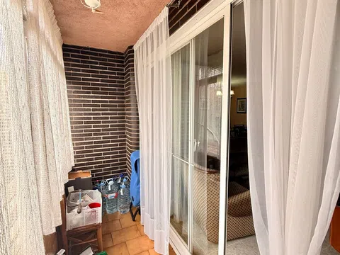 Flat in calle de Ramón Pérez de Ayala, 136 - Photo 12