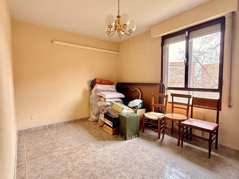 Flat in calle de Ramón Pérez de Ayala, 136 - Photo 13