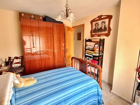Flat in calle de Ramón Pérez de Ayala, 136 - Photo 16