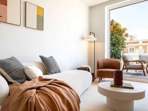 Duplex in calle de Sta Engracia, 96 - Photo 2