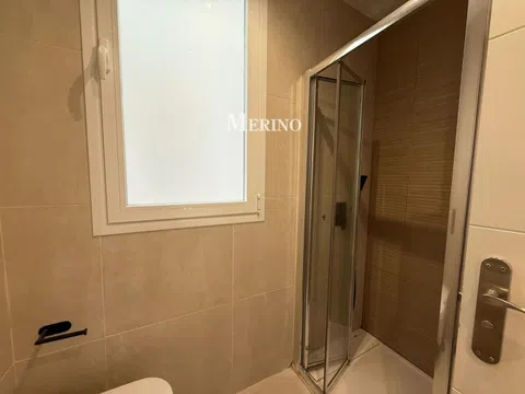 Flat in calle de Eraso - Photo 19