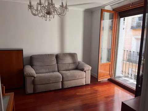 Flat in calle de Jesús del Valle, 42 - Photo 4