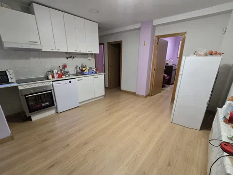 Flat in calle de Vicente Camarón - Photo 2