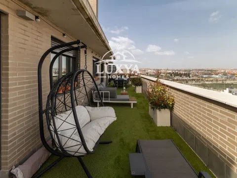 Penthouse in puente del Arzobispo - Photo 2