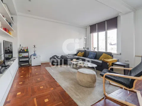 Flat in calle de María de Molina