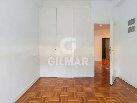 Flat in calle de María de Molina - Photo 9