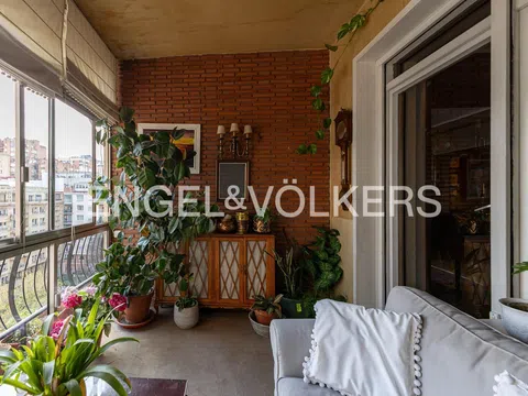 Flat in calle de Edgar Neville - Photo 4