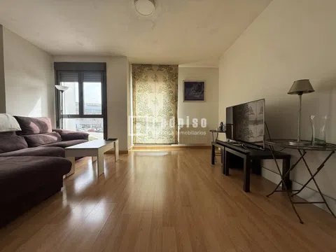 Flat in avenida del Camino de Santiago - Photo 2