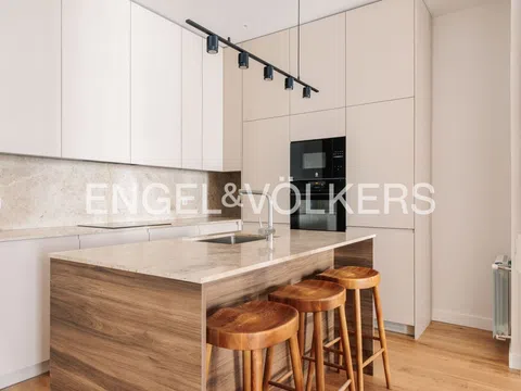 Flat in calle de la Madera - Photo 11