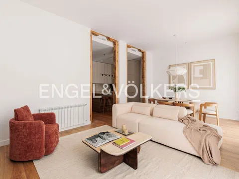Flat in calle de la Madera - Photo 5