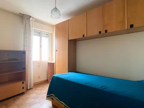 Flat in calle de la Marroquina - Photo 8