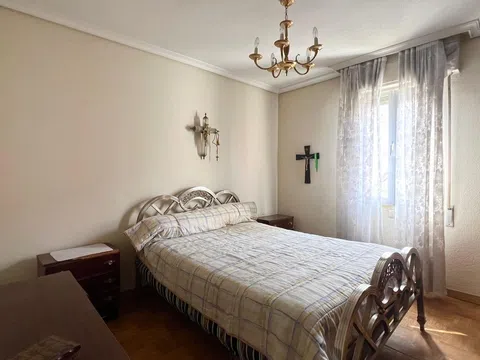 Flat in calle de la Marroquina - Photo 10