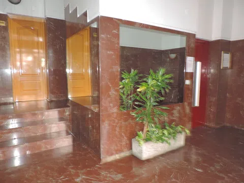 Flat in calle de Raimundo Fernández Villaverde - Photo 18