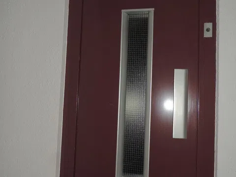 Flat in calle de Raimundo Fernández Villaverde - Photo 20