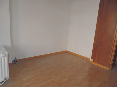 Flat in calle de Raimundo Fernández Villaverde - Photo 4