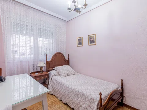 Flat in calle de Antonio López - Photo 17