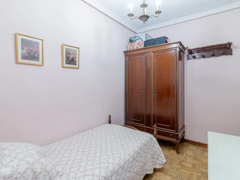 Flat in calle de Antonio López - Photo 18