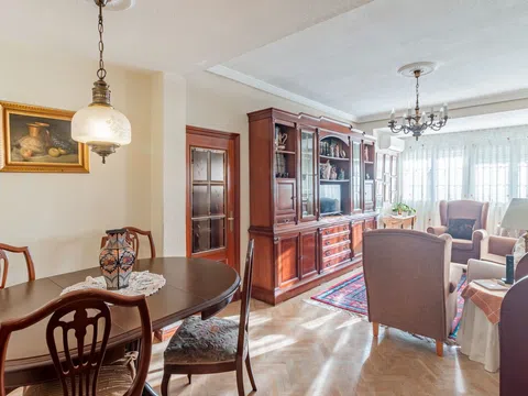 Flat in calle de Antonio López - Photo 6