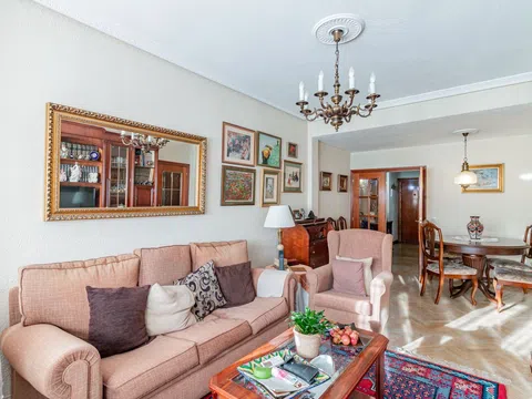 Flat in calle de Antonio López - Photo 9