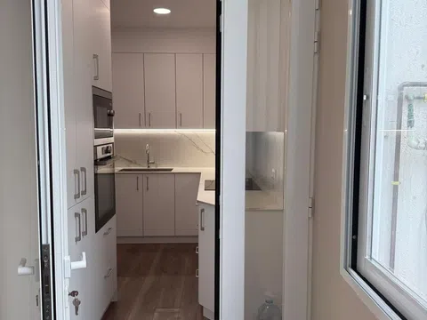 Flat in calle de Francisco Silvela - Photo 3